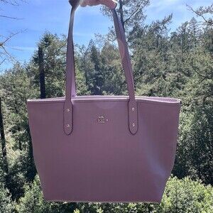 COACH Purple Shoulder Bag Zip Top Tote with Silver Hardware AUTHENTIC